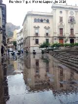 Calle Carrera de Jess. A su paso por la Plaza de Santa Mara