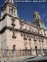 Catedral de Jan. Fachada. 