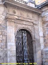 Catedral de Jan. Lonja. Puerta Sur de la Lonja