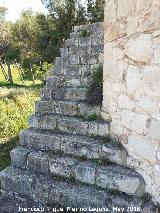 Muralla de Jan. Torren de Vendrines. Escaleras