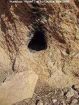 Cerro de Santa Catalina. Hueco en las paredes del sector sur